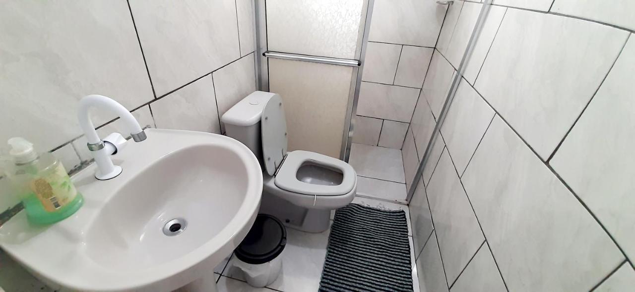Kitnet S1 Em Torres-Rs - Na Mais Bela Praia Gaucha - Cozinha - Banheiro - Ar Condicionado - Tv E Wi-Fi - Estacionamento - Anfitria Superhost No Bnb Exteriör bild